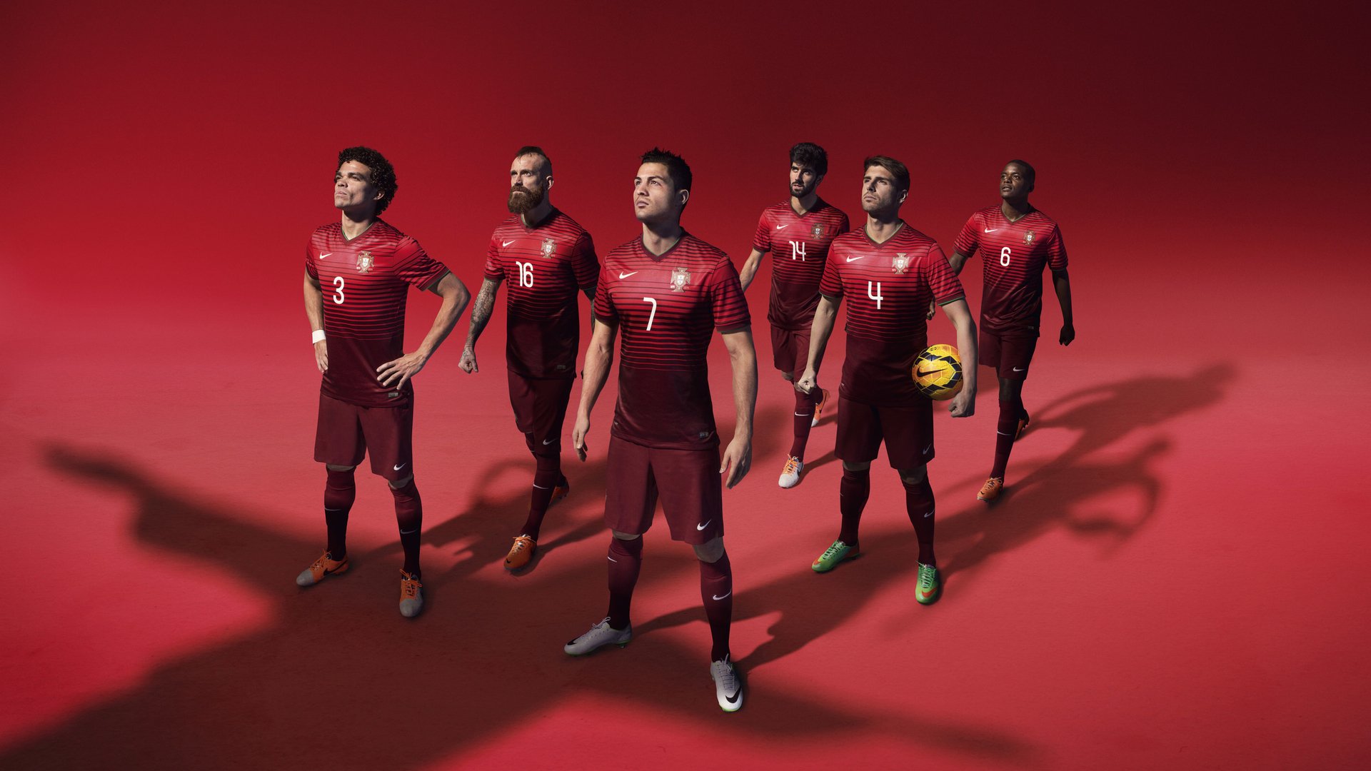 纳达尔法网强势回归,三盘横扫对手晋级次轮